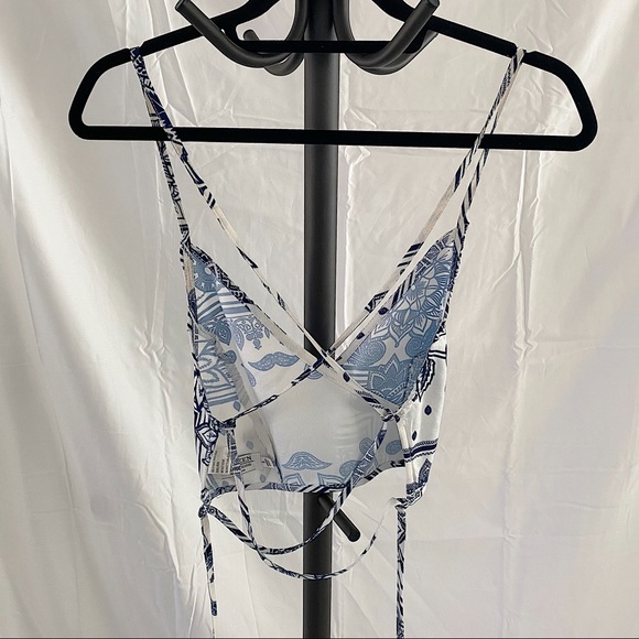 Matching set - Picture 3 of 8